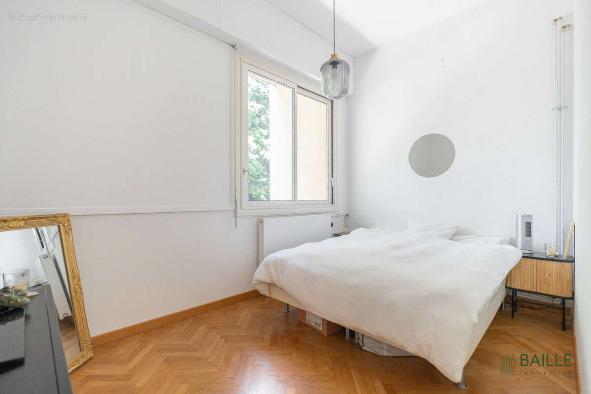 Appartement à MARSEILLE-9E