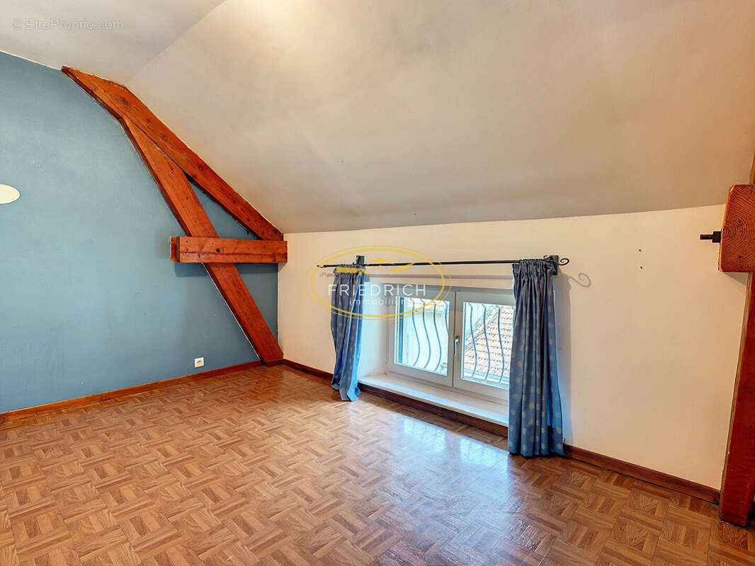 Belle maison de maitre - centre ville - photo 8