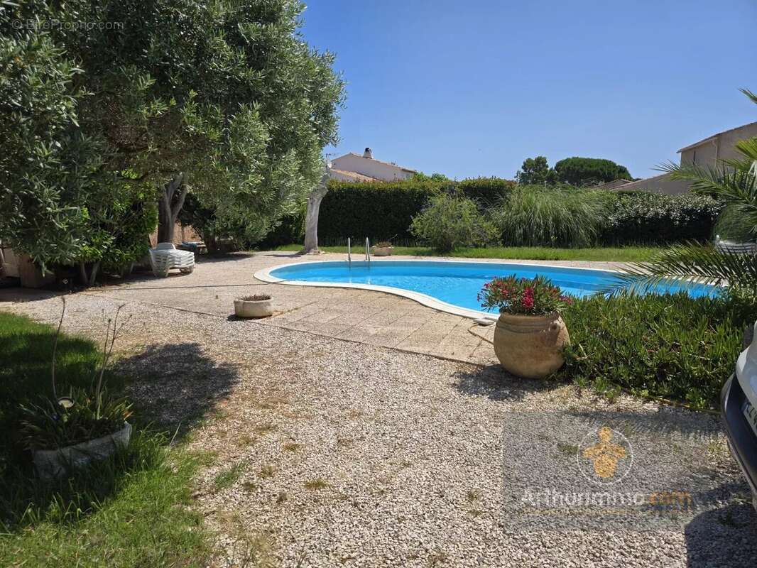 Maison à BORMES-LES-MIMOSAS