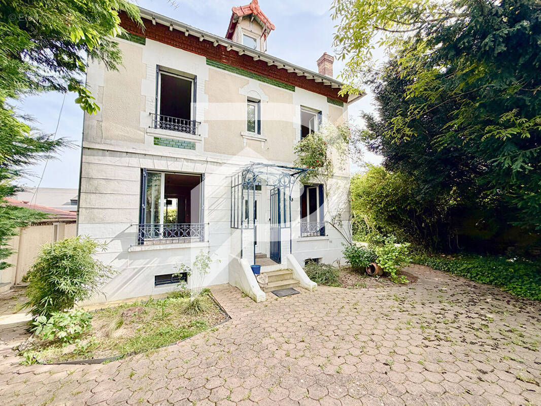 Maison à ARNOUVILLE-LES-GONESSE