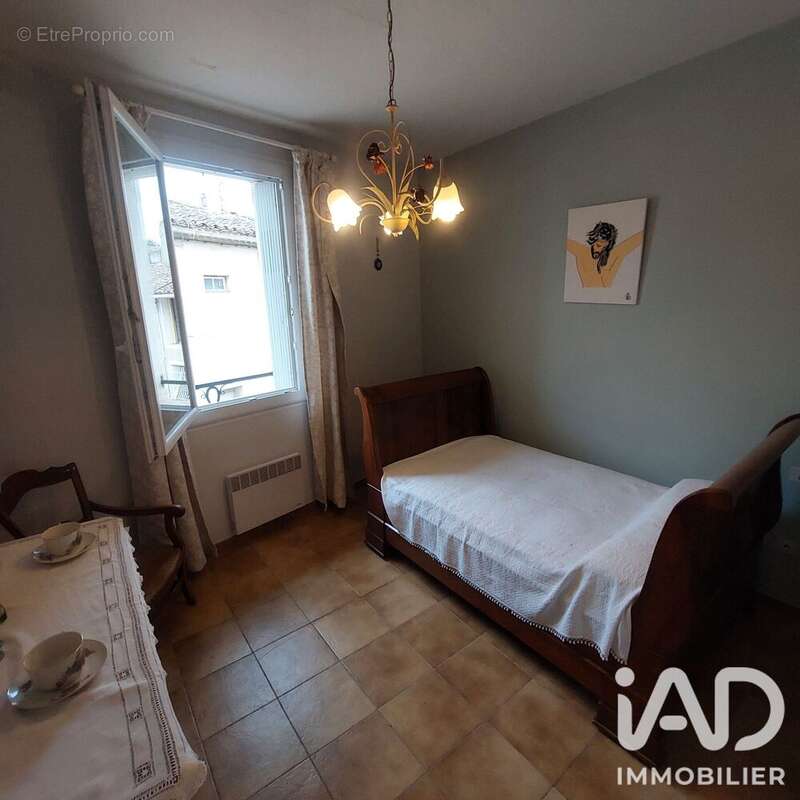 Maison 174 m² à Generac  - photo 7