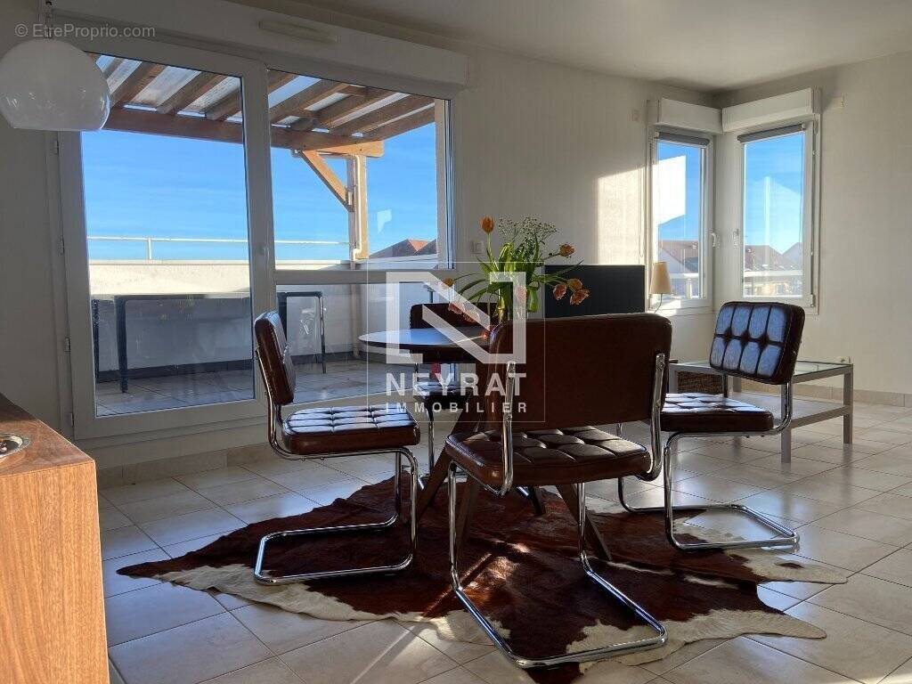 Appartement à CHEVIGNY-SAINT-SAUVEUR