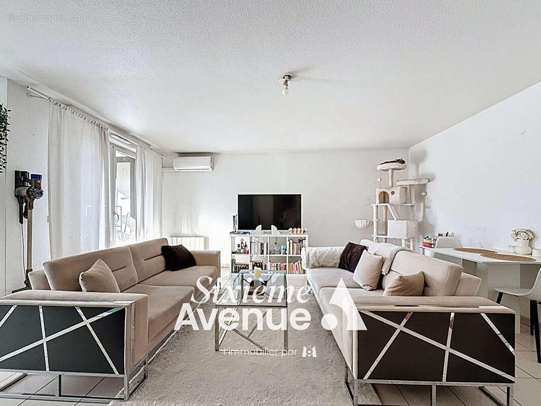 Appartement à VENISSIEUX