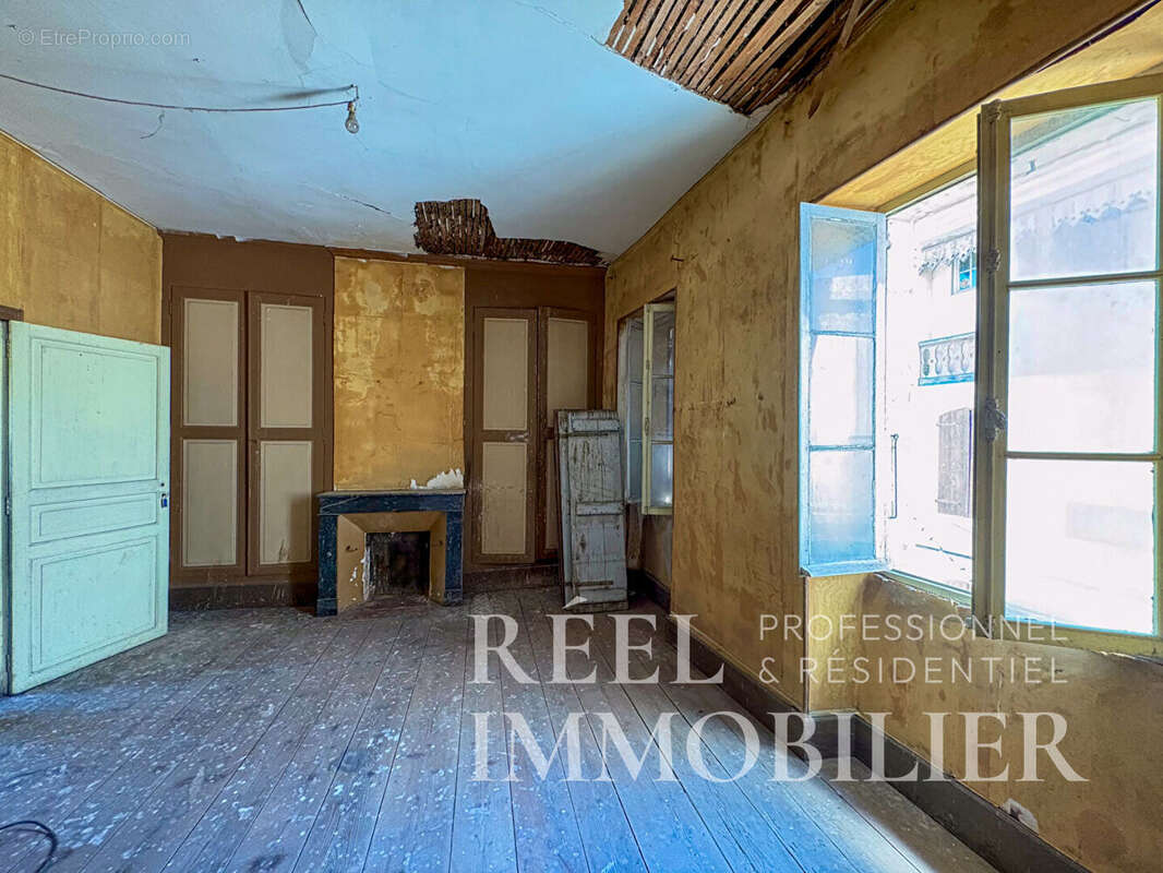 Immeuble de caractère de 472 m² - Coeur de Vic-Fezensac - photo 12