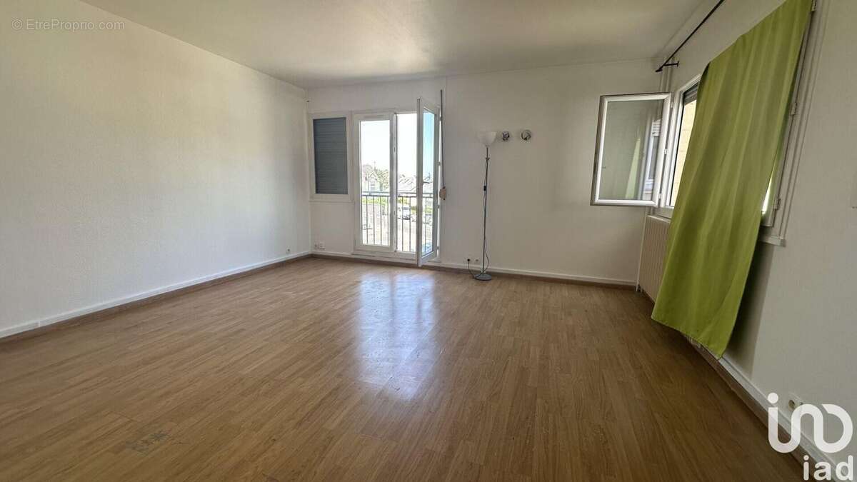 Photo 2 - Appartement à OZOIR-LA-FERRIERE