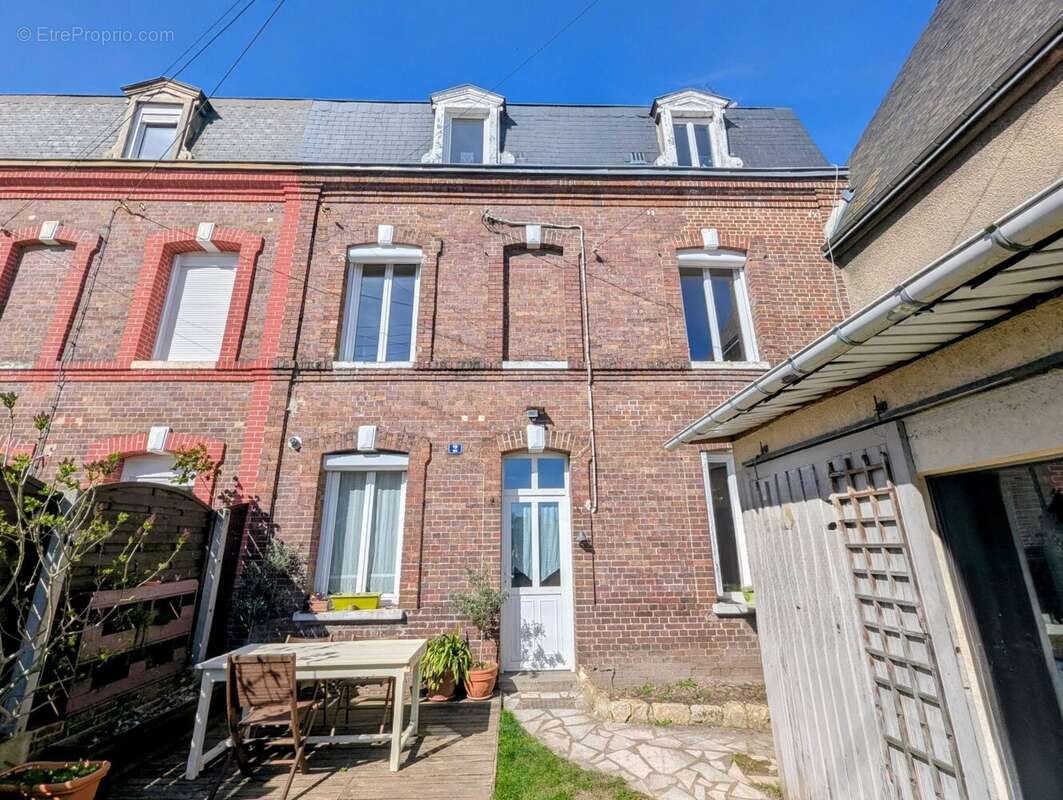 Maison 94 m² à Sotteville-Les-Rouen  - photo 2