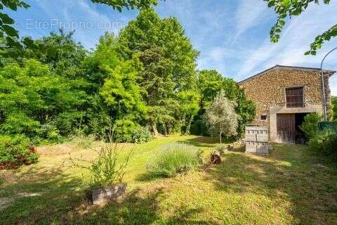 Appartement 350 m² à La Tour-D'aigues  - photo 2