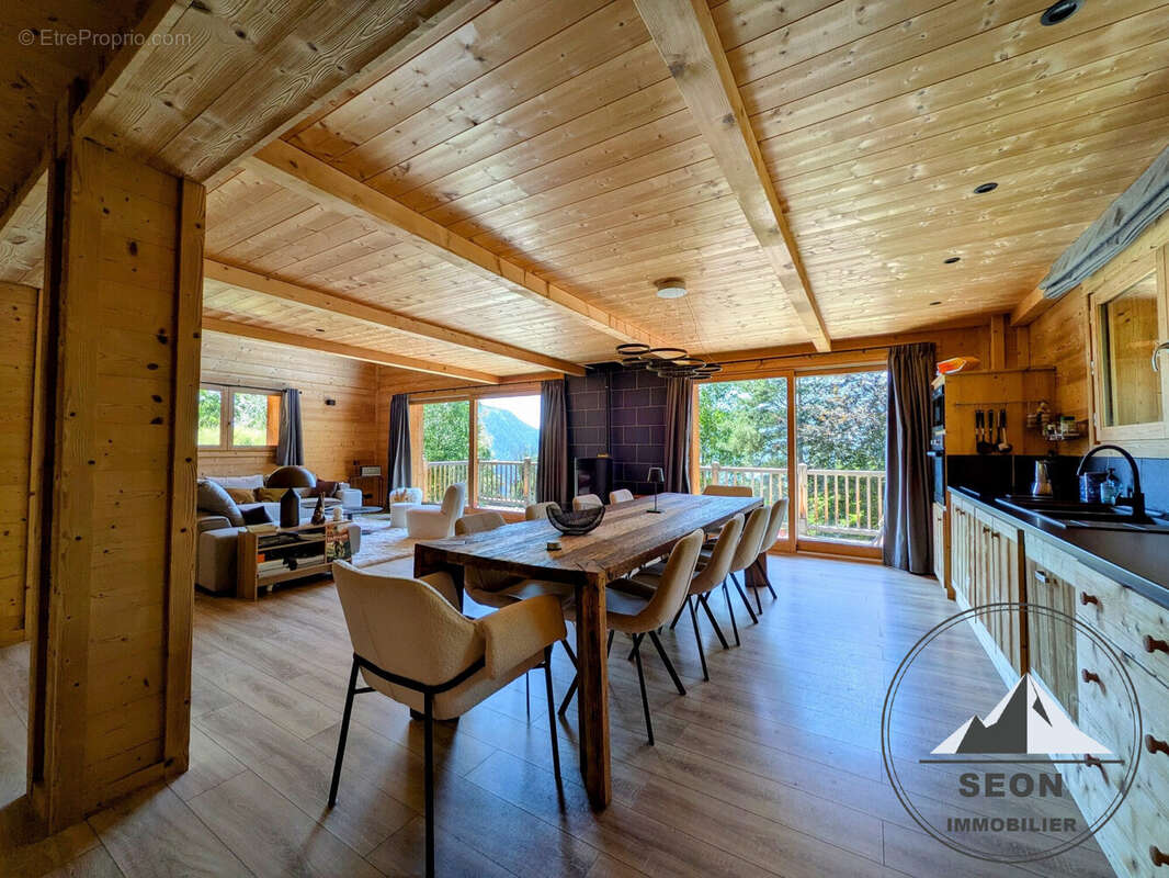 Maison 176 m² à Montvalezan  - photo 5