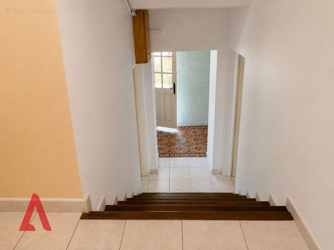 Maison au cour de Neffiès avec 3 chambres et terrace 58 m2 - photo 8