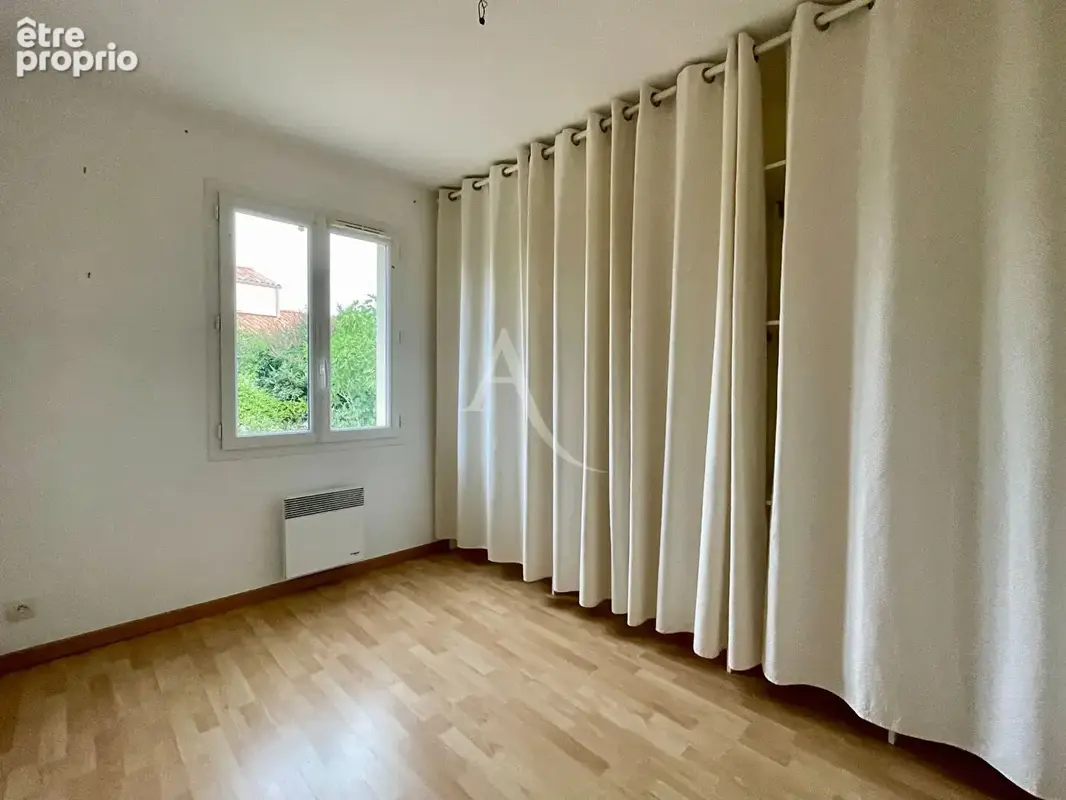 Maison de plain-pied à Grues - photo 7
