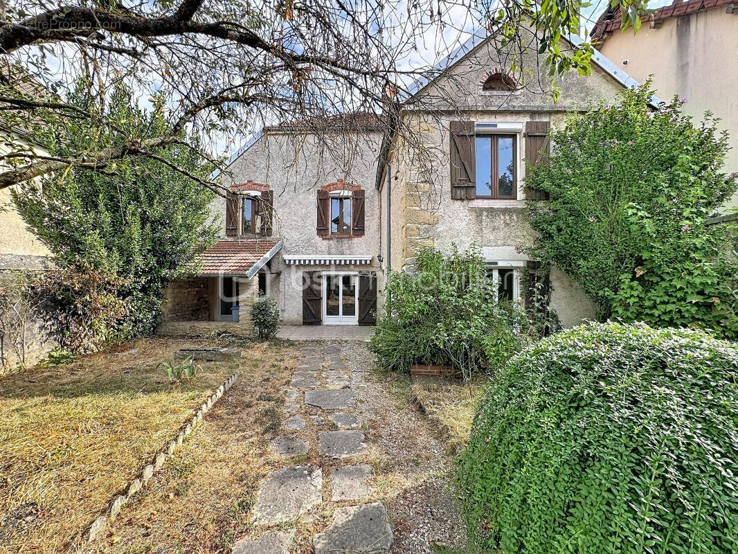 Maison à CHAMPVANS