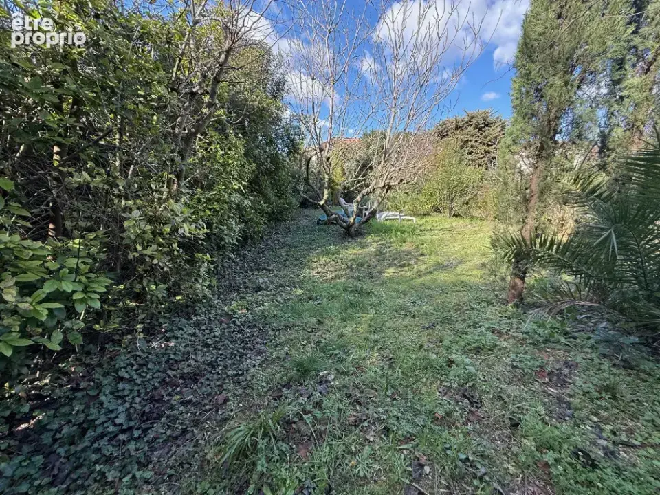 Terrain 560 m² à Aubagne  - photo 2