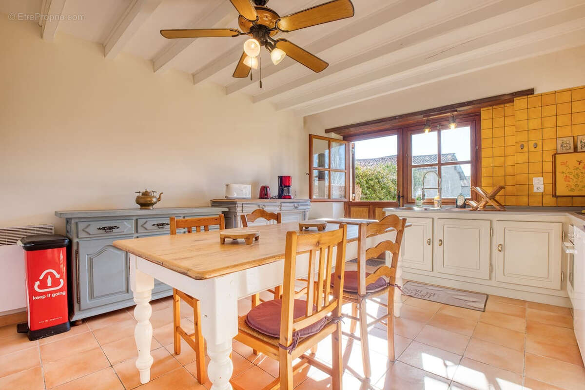 Maison à SAINT-PRIVAT-DES-PRES