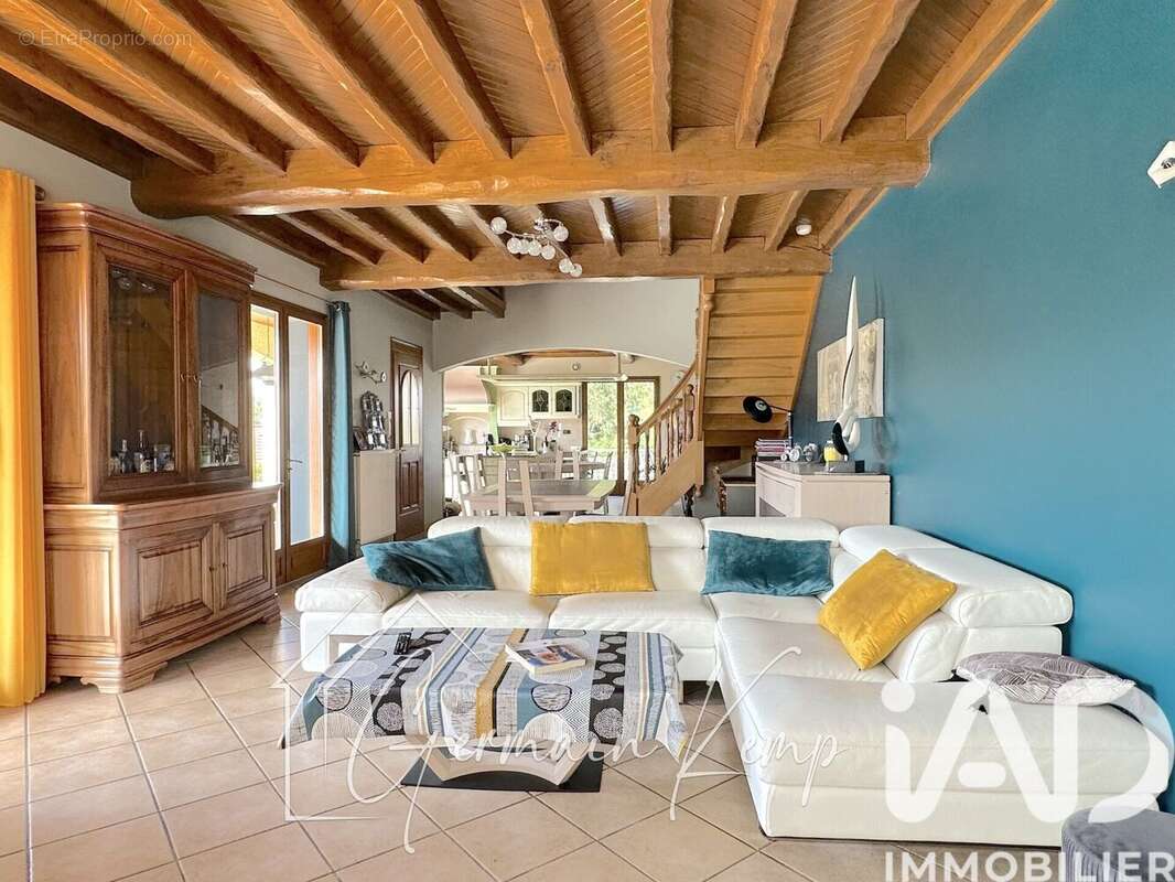 Photo 2 - Maison à CHARANCIEU