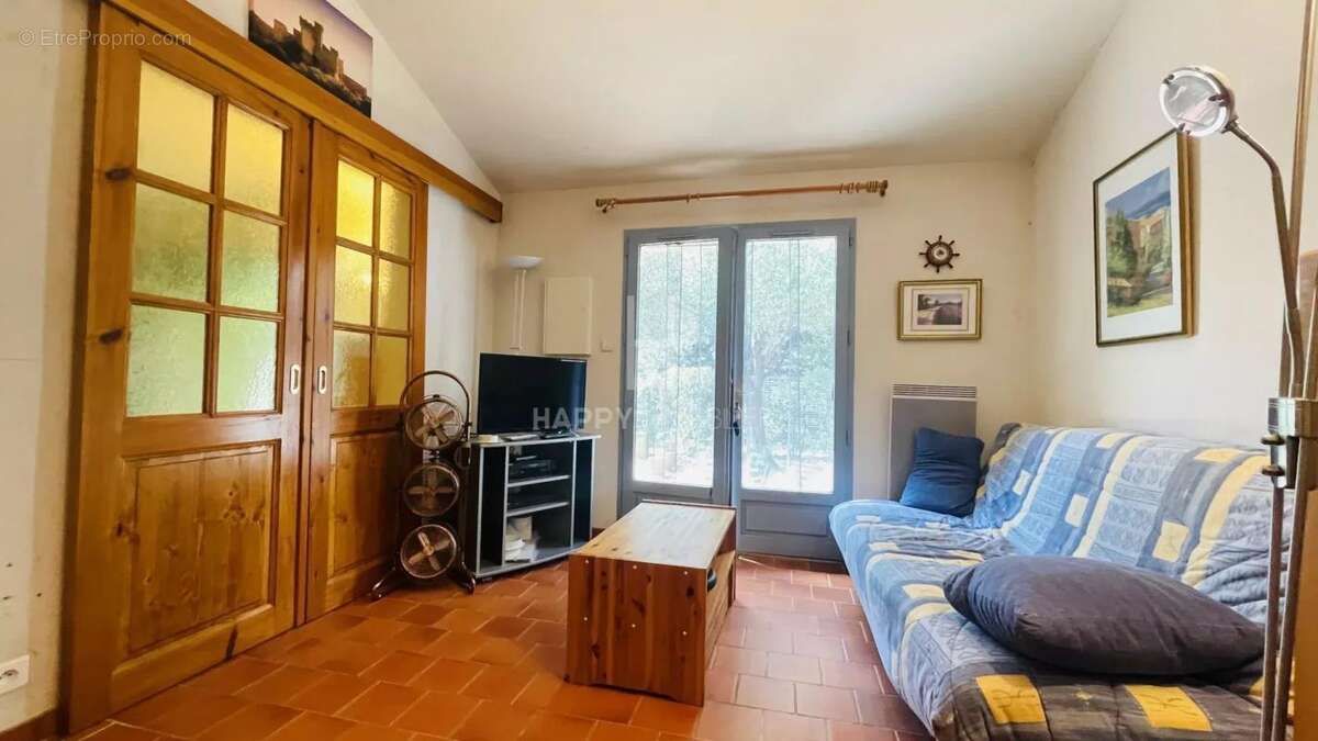 EXCLUSIVITE : Ensemble de deux villas avec jardin - photo 8