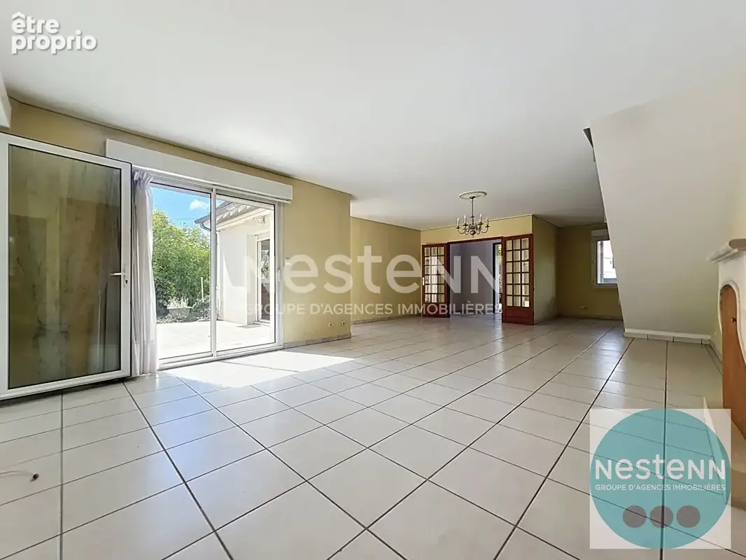 229 m² aux portes de Blois à La Chaussée-Saint-Victor : 5 chambres, suite au RDC et un prix au m² imbattable ! - photo 3