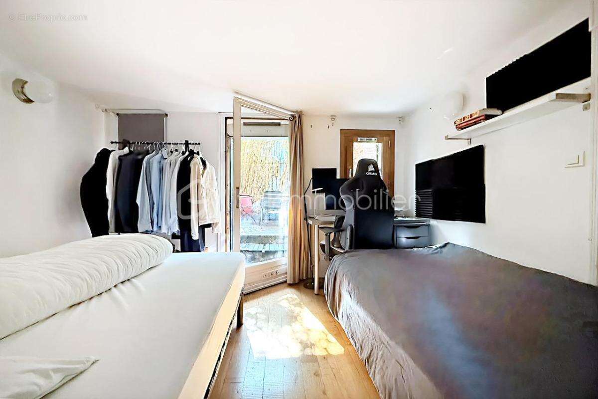 Maison à PARIS-19E