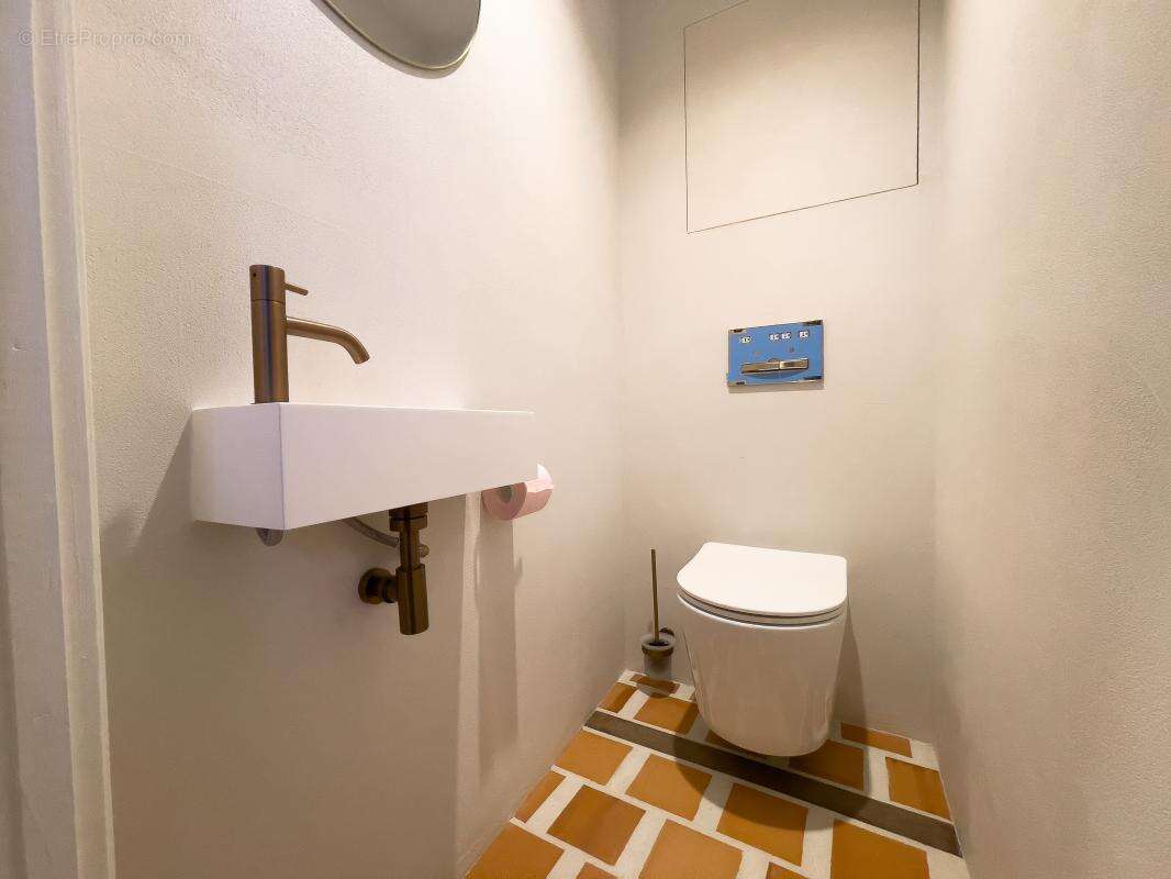 Appartement à PARIS-6E