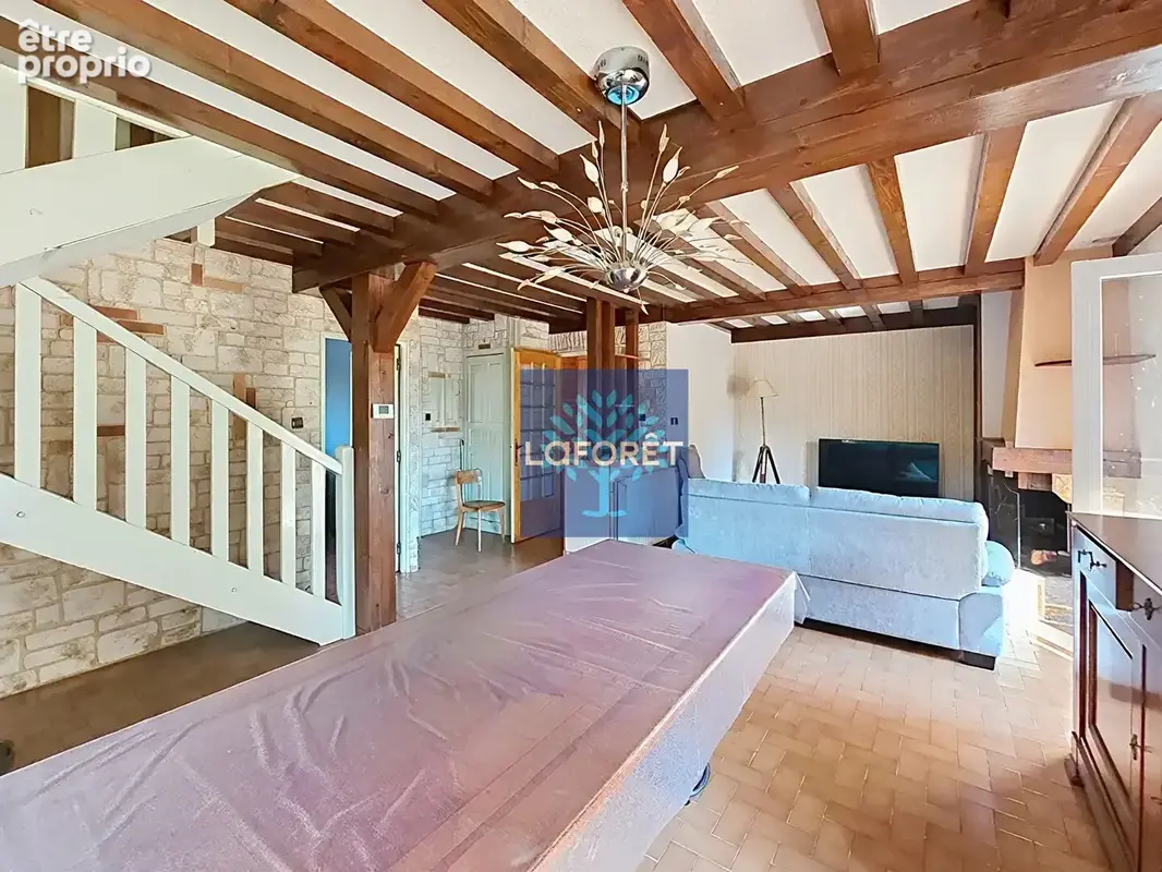 CHAZAY-SUR-AIN - Maison familiale de 160 m² avec piscine - photo 5