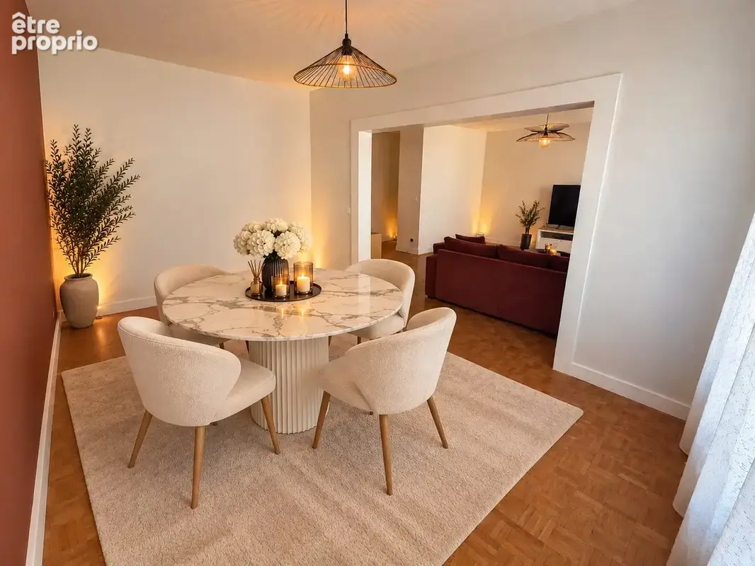 Appartement 4 pièces 79 m² à vendre à Reims (51100) - photo 2