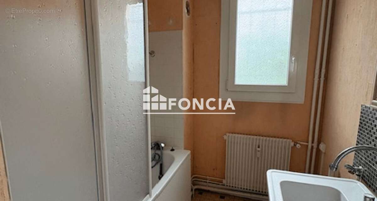 Appartement à CHARLEVILLE-MEZIERES