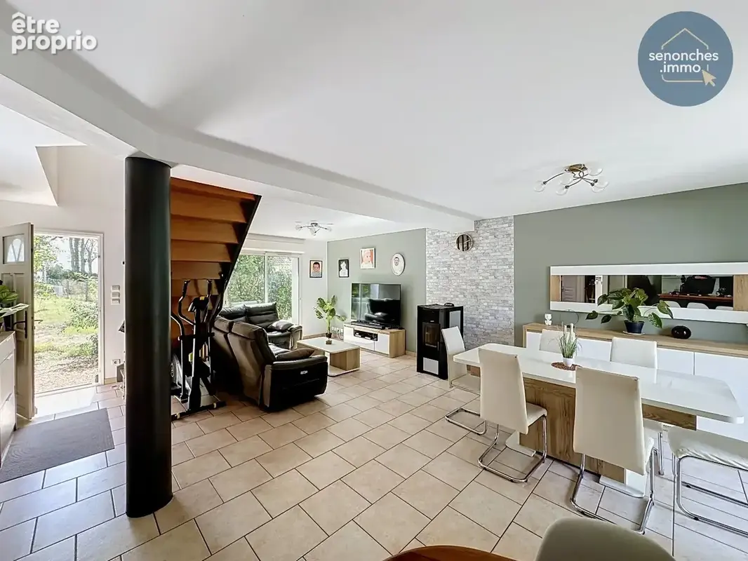Maison familiale 5 chambres à vendre à Manou (28240)  Terrain de 3 368 m² - photo 3