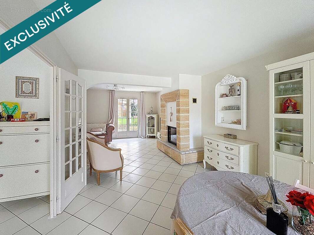 Photo 3 - Maison à PONTAULT-COMBAULT