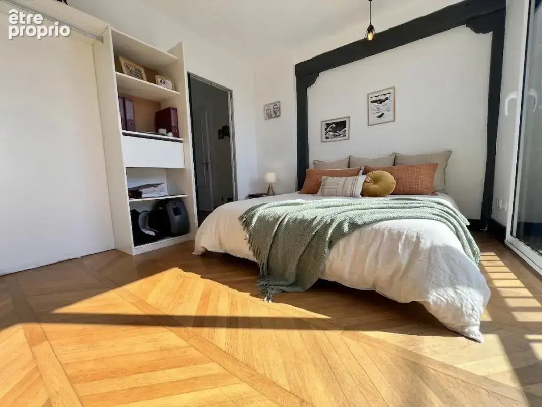 BILLIE - Spacieuse maison d'Architecte de 195m2 en Coeur de Ville - AURAY - photo 3