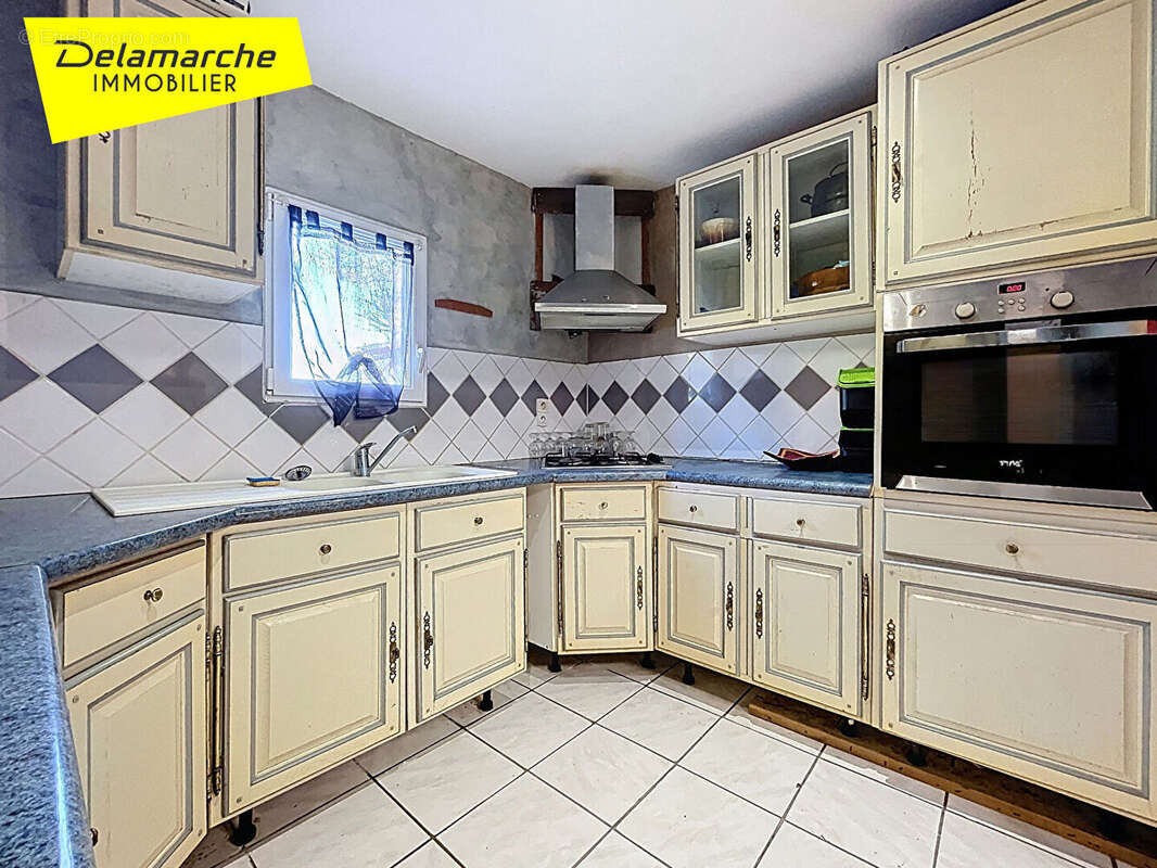 Maison à SAINTE-CECILE