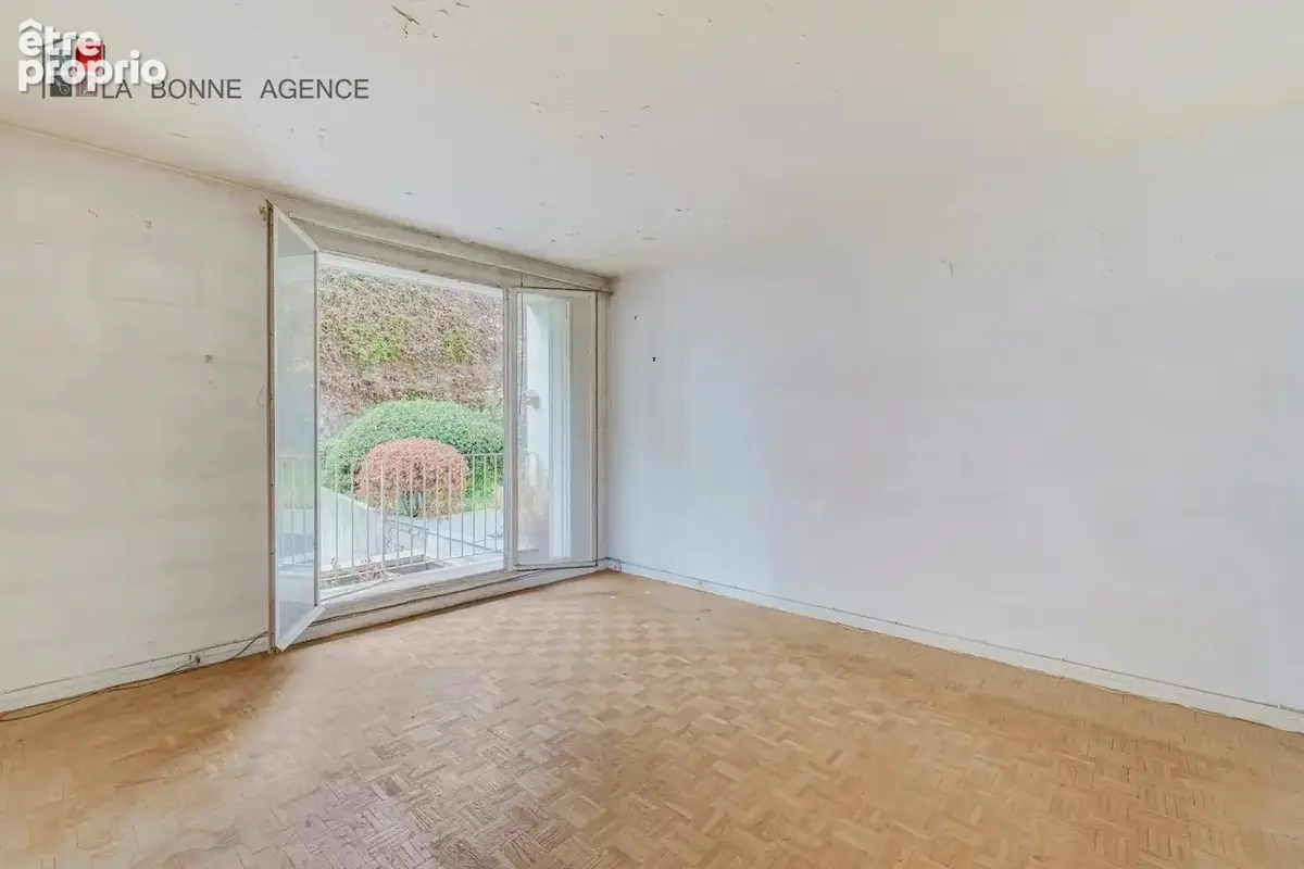 Paris 14 - Rue du Moulin Vert - Studio de 31 m² - Balcon exposé plein sud - photo 3