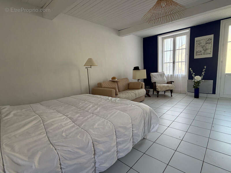 Maison à SAINT-MICHEL-EN-L&#039;HERM