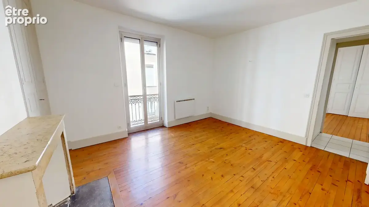 À vendre  Grenoble, rue Michelet T2 de 52,23 m² avec cave - photo 5