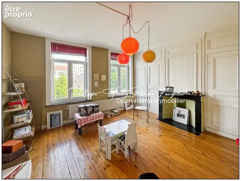 Exclusivité Maison familiale de caractère • 259 m² • 5 chambres • Jardin • Cave • Fibre • Alarme • 2 garages possibles – Saint-M - photo 17