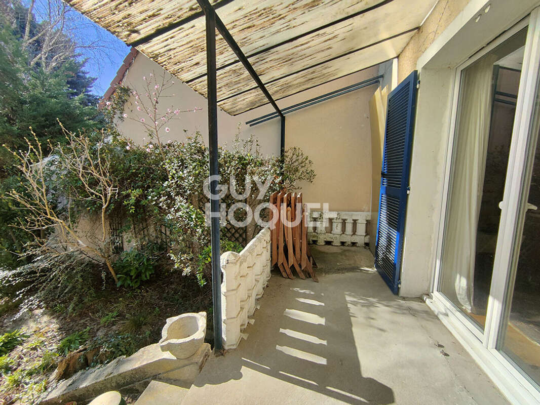 Maison à LA GARENNE-COLOMBES