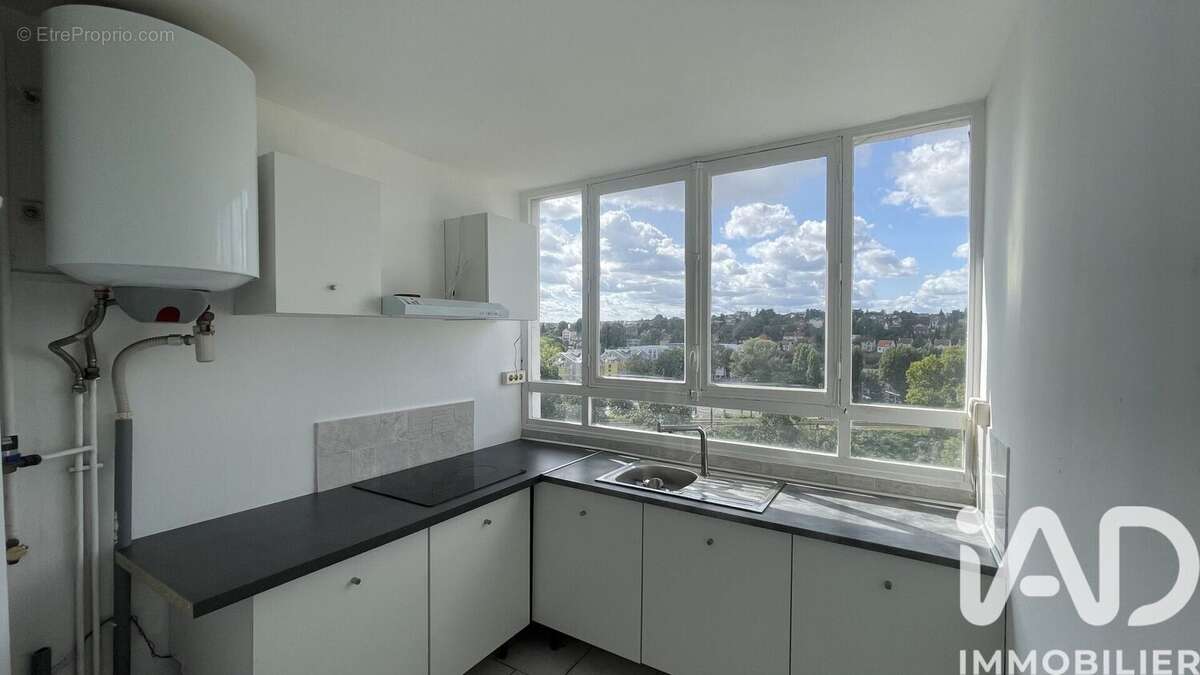 Photo 2 - Appartement à SAVIGNY-SUR-ORGE