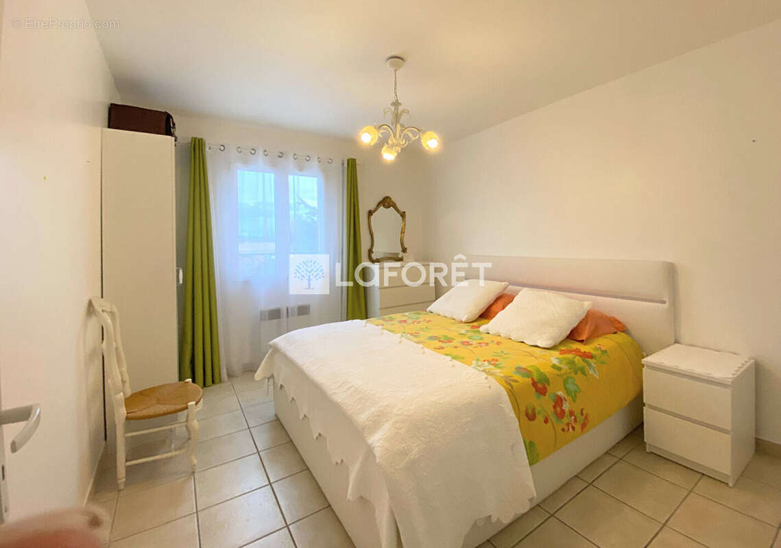 Maison à L&#039;ISLE-SUR-LA-SORGUE