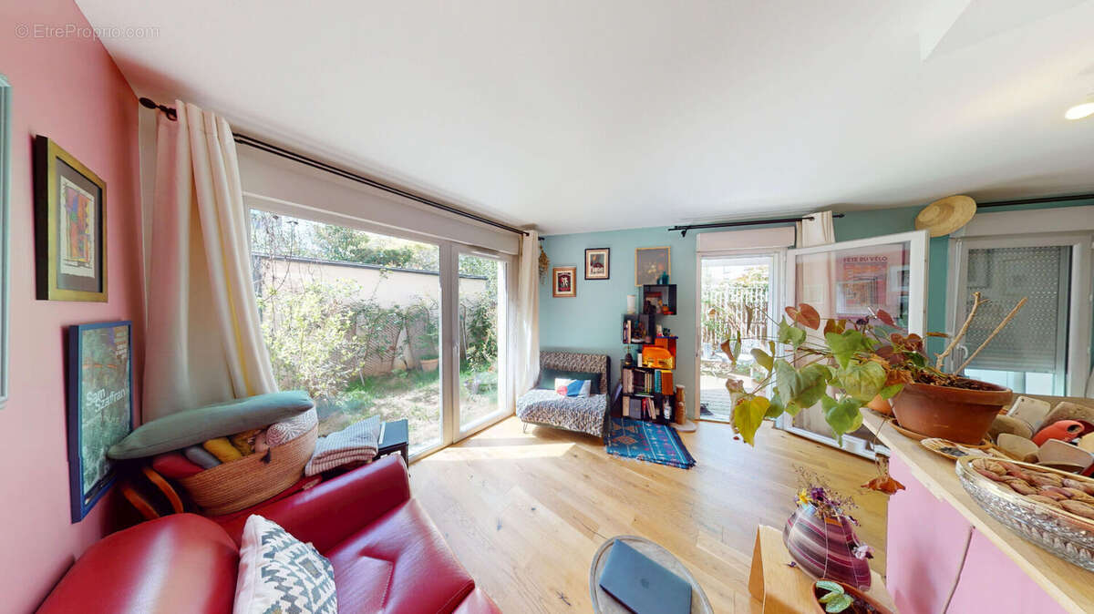 Appartement à ROMAINVILLE