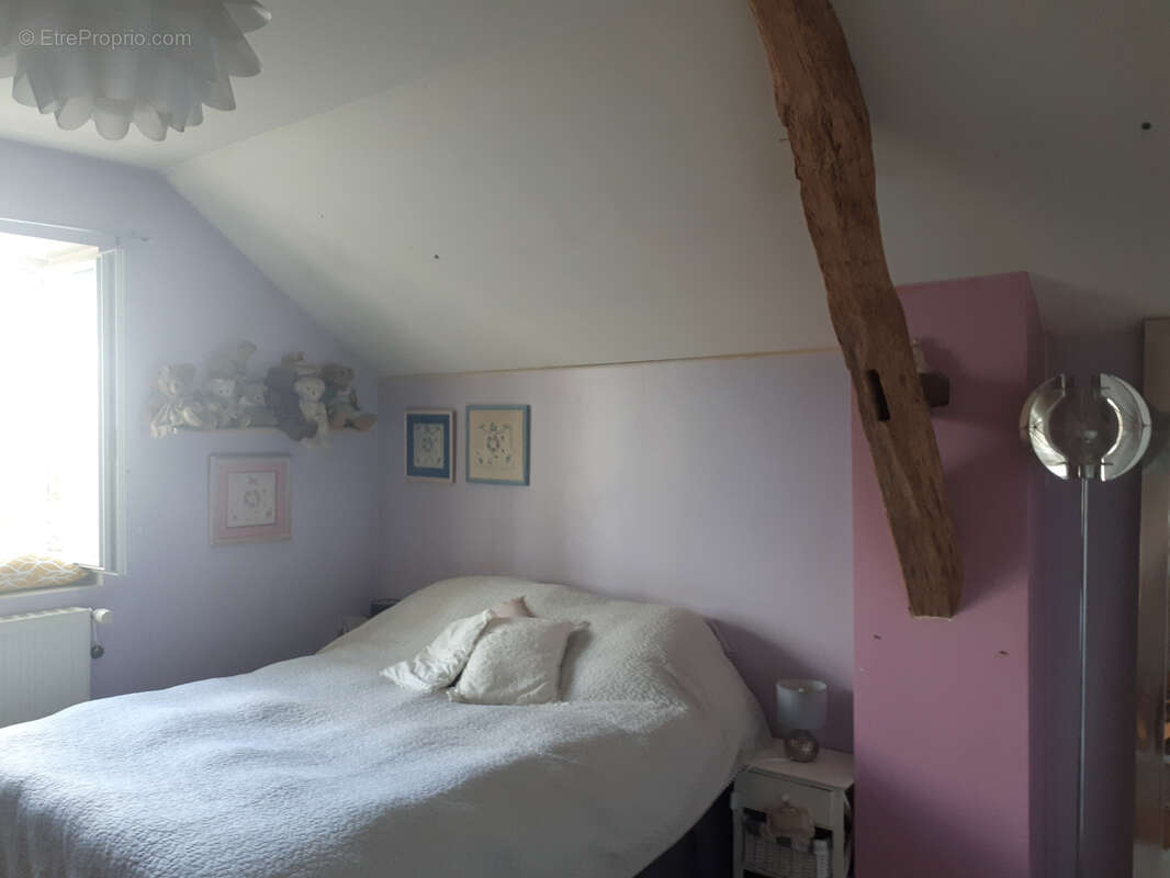 Maison à VAUX-SUR-VIENNE