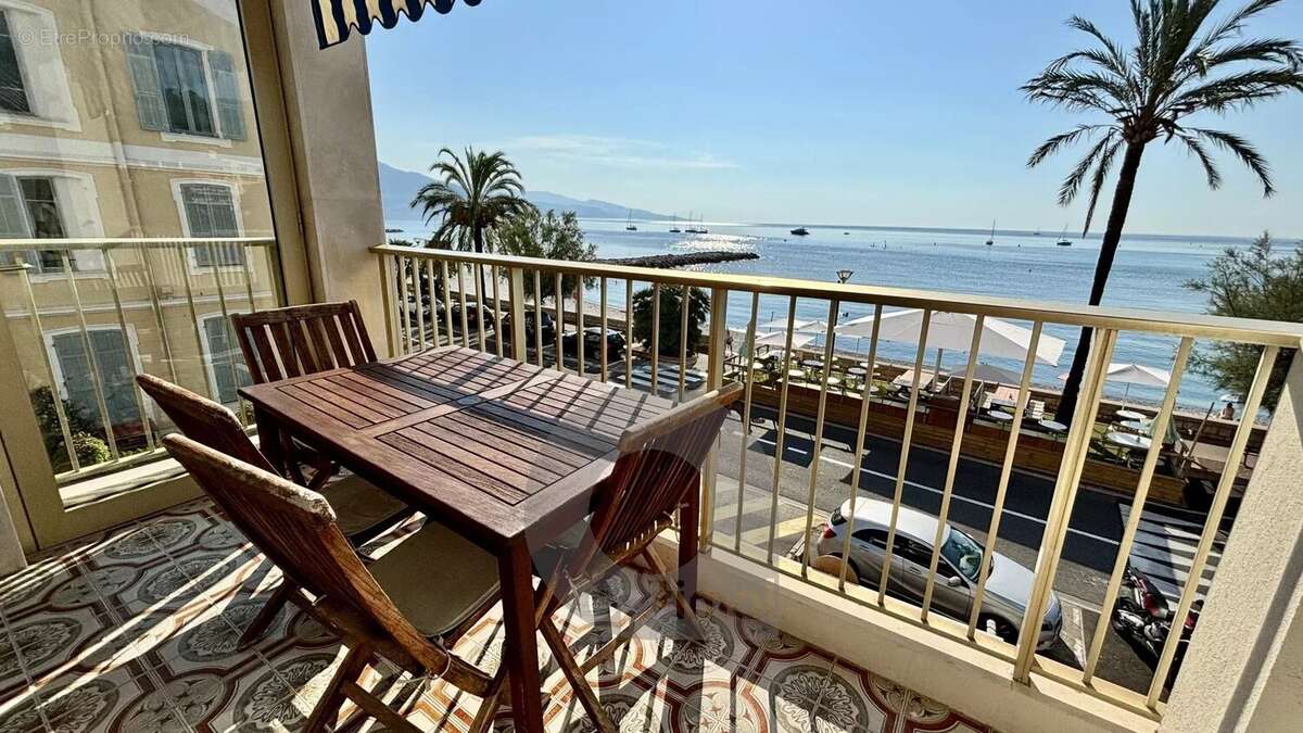 RCM - Magnifique 3 piéces en front de mer - Parking & Cave - photo 5