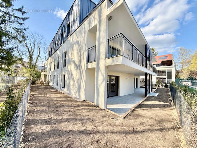 Appartement à FERNEY-VOLTAIRE