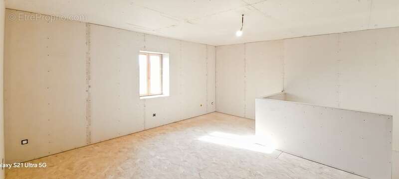 Appartement à SAINT-DIDIER-SUR-CHALARONNE