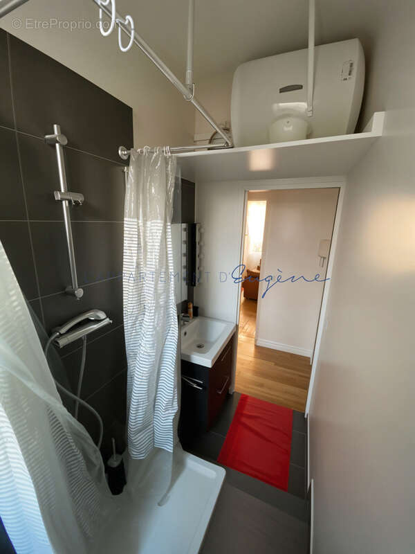 Appartement à PARIS-11E