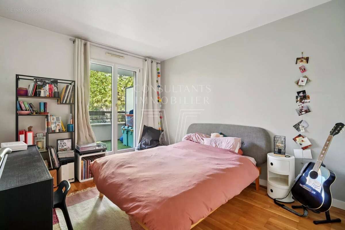 Appartement à LEVALLOIS-PERRET