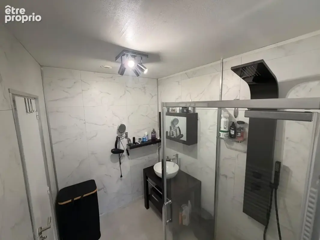 Maison T2 de plain-pied avec stationnement   Idéal habitation ou activité professionnelle - photo 9