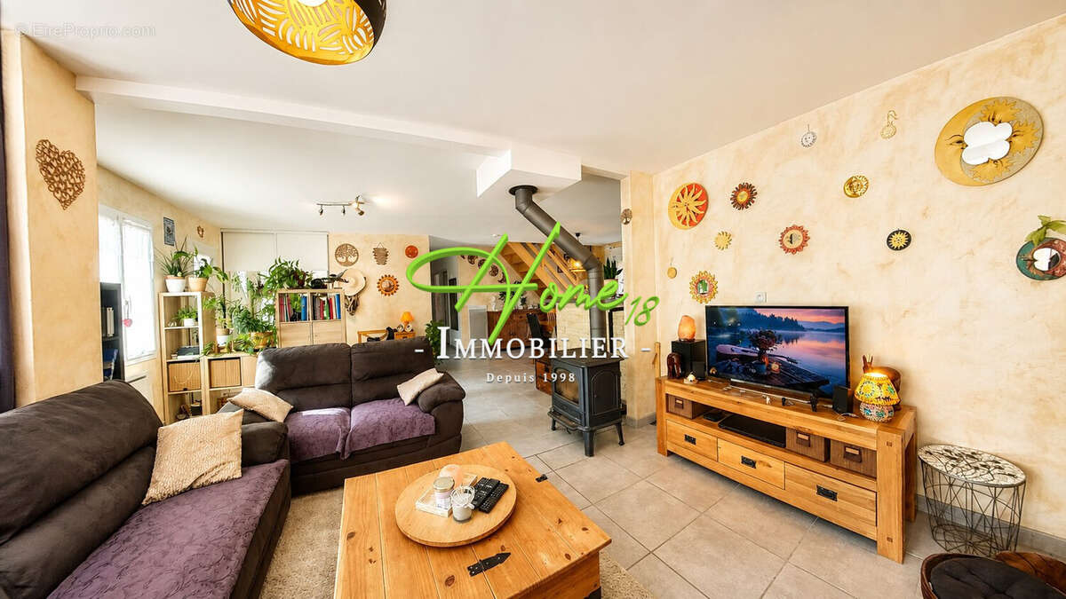 Maison 165 m² à Saint-Germain-Du-Puy  - photo 4
