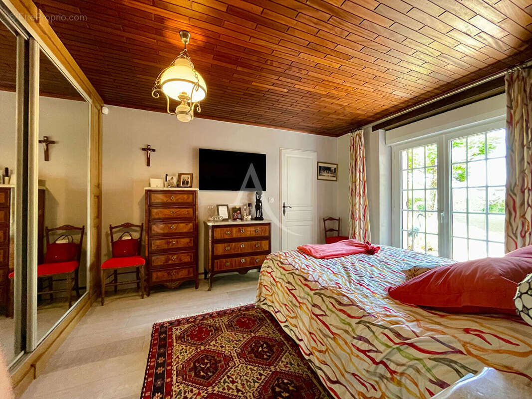 Longère de charme de 164 m² ? 4 chambres ? parc arboré de 3 370 m² - photo 11