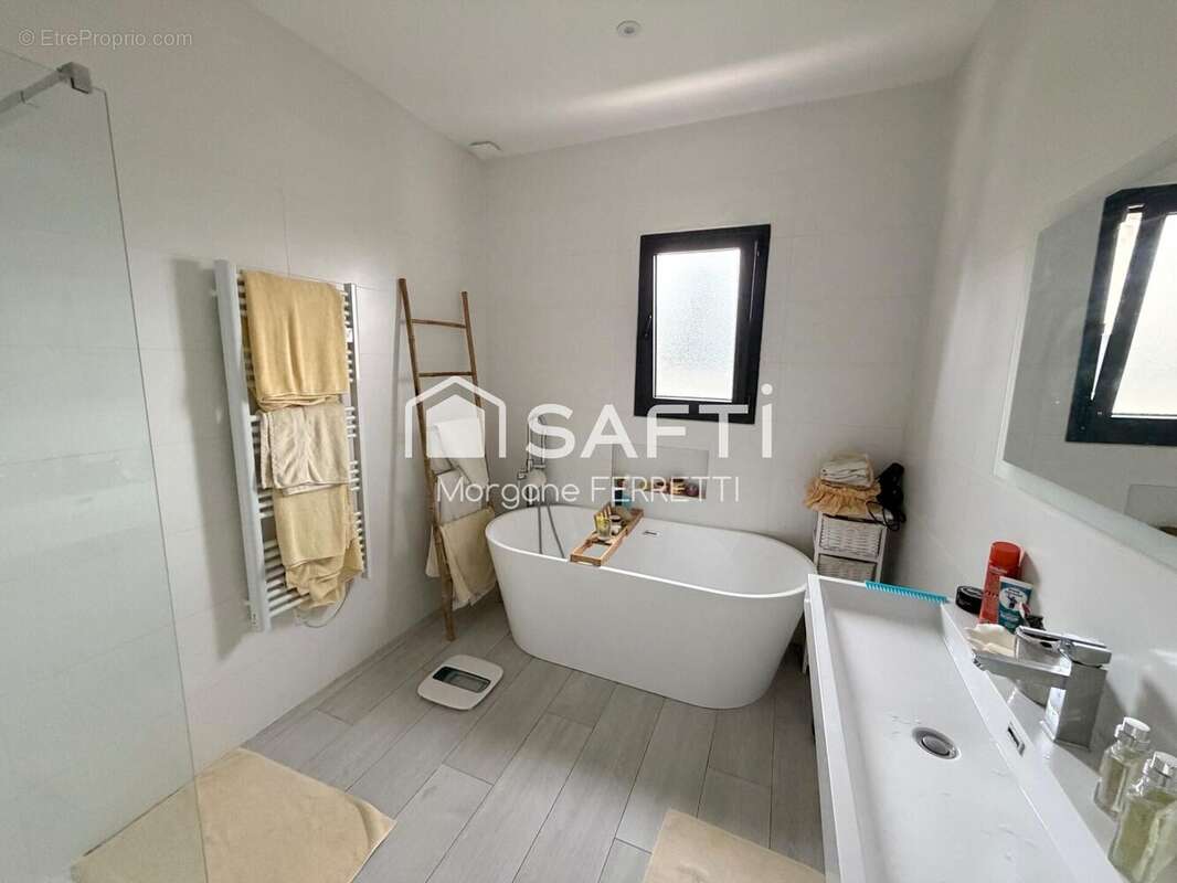 Photo 8 - Maison à LEZIGNAN-CORBIERES