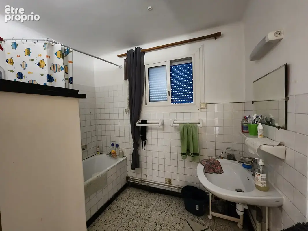 Appartement 1 chambre avec cave, balcons et parking - photo 4