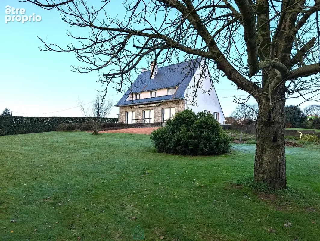 Propriété sur 27 hectares, maison 179 m2, bâtiments de 700 m2 salle de réception et 600 m2 garage - photo 5