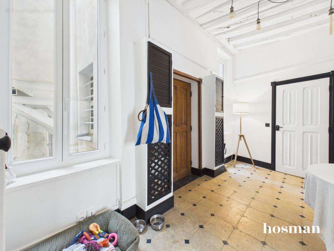 Appartement 2 pièces - 49,53 m² - Exposition Ouest - Rue Dauphine, Paris - Mabillon - photo 9